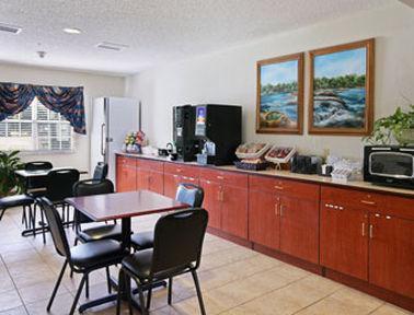 Microtel & By Wyndham Lillington/campbell 2* Lillington